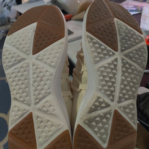 Pre-Owned NO BOX Puma Women's Prowl Knit Sneakers Beige Size 8.5 $90 KK299 - Picture 6 of 8